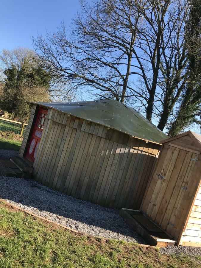 Mcclure Yurt At Carrigeen Glamping Kilkenny Exterior foto